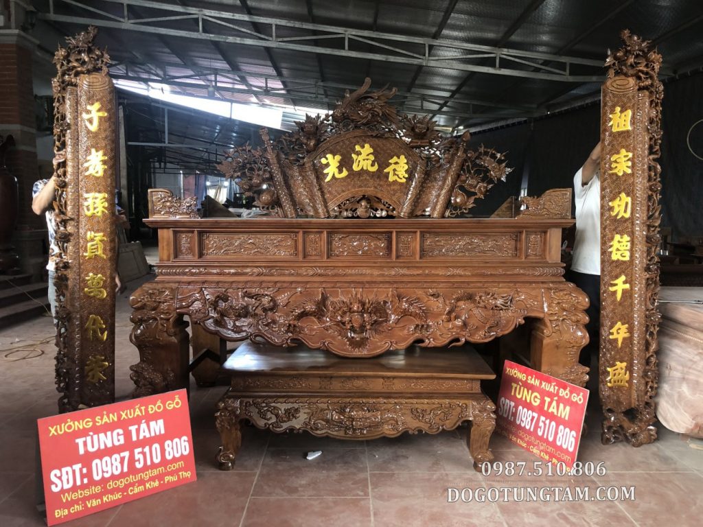 Hình ảnh tổng thể bộ sập thờ tứ linh gỗ gụ của khách hàng tại tam nông - phú thọ