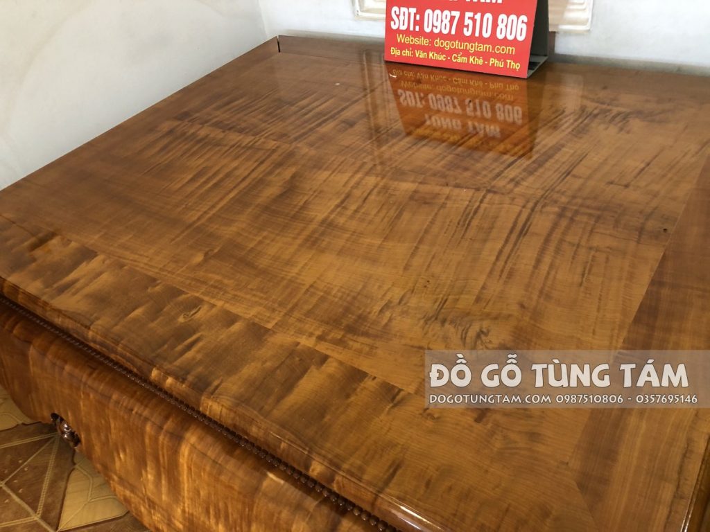 Sập ngồi gỗ đinh chun ( đinh thối )
