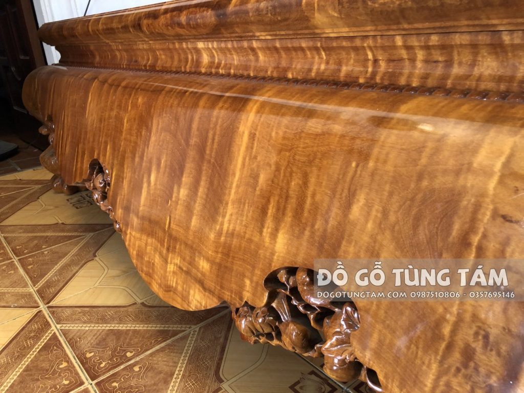 Sập ngồi gỗ đinh chun ( đinh thối )